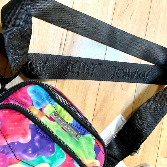 Betsey Johnson Bags Nwt Betsey Johnson Yummy Gummy Bear Nylon